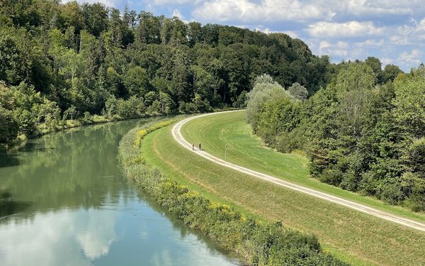 München Mit dem Rad an der Isar entlang nach Grünwald DB Regio Bayern